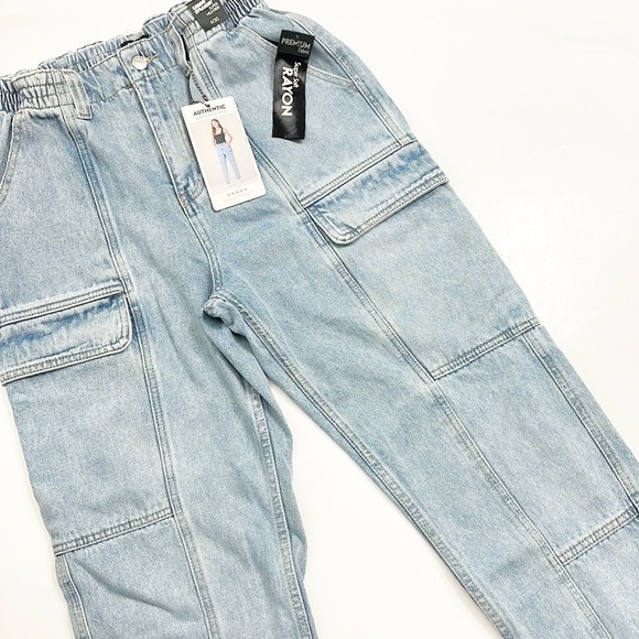 NEW Simple Society Super High Rise Cargo Straight denim jeans - Picture 3 of 7